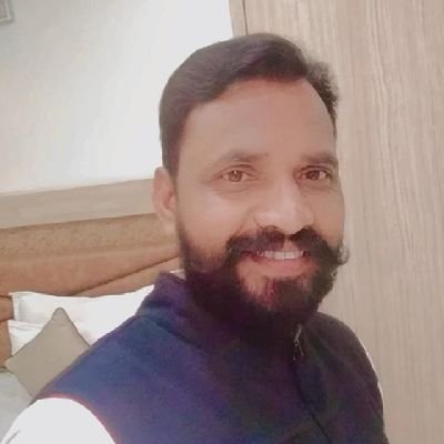 NungriyaKota's profile picture. प्रदेश कार्यकारिणी सदस्य भीम आर्मी राजस्थान

सफलता की लड़ाई अकेली ही लड़नी पड़ती है, 
सैलाब उमड़ता है जीत जाने के बाद!