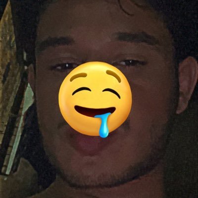 sexiestaryannx's profile picture. اج کل بڑی عمر کی خواتین میں یہ خاصیت پائی جاتی ہے کہ وہ اکثر اپنے پھدی چٹوانے کی خواہش رکھتی ہیں . 😋🤌🥵