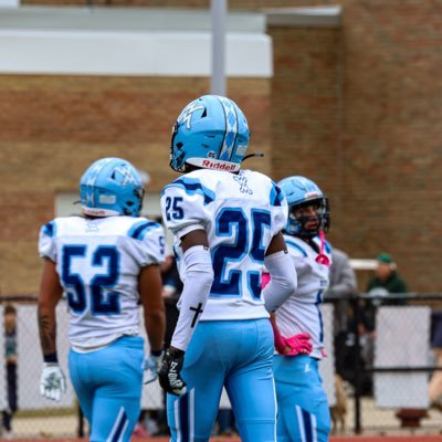 GeraldCamp3533's profile picture. 🏈🏀 C/O 2027 6’0 Student Athlete 3.4 Waterford mott highschool geraldcampbell105@gmail.com (248-845-6584)