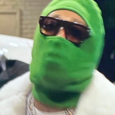 champagnesmh's profile picture. Thoughts are my own ©️