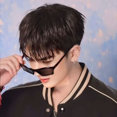 PerthTa2203's profile picture. 