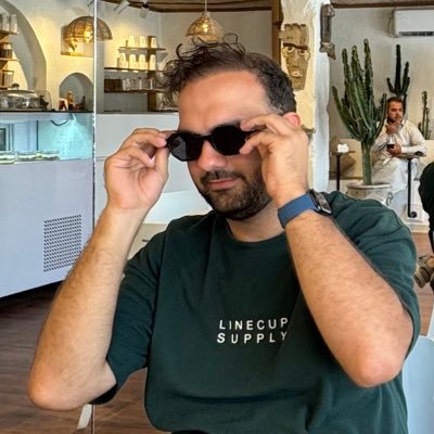 parrahha's profile picture. pill-pushing | tech-chasing | coffee-drinking