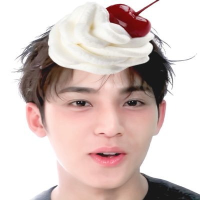 _sailorkim's profile picture. ꒰ა❤︎໒꒱ stay w /@pledis_17