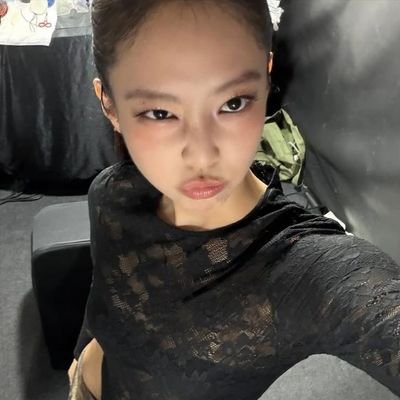 shiineizsy's profile picture. living for the night