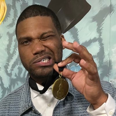 SmittyBeatz_'s profile picture. Grammy Award winning music producer. 3x Grammy nominated audio engineer .       Cleve Hts High School HOF ‘25