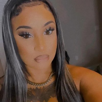 successfulyel8's profile picture. Highway Hottie with a Body LLC 🚛#fineassyellatrucking #yellbabyfit #succesfulyell ⛳️This is my backup Account!