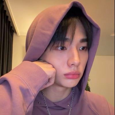 ss__elll's profile picture. 