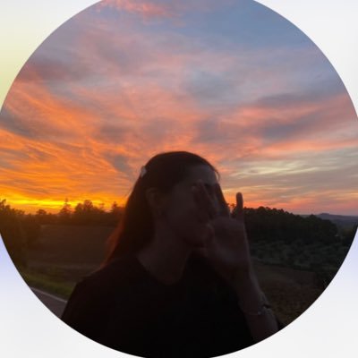 loosinworood's profile picture. you're sweeter than evil 👿 sweet spooky times 🕷️