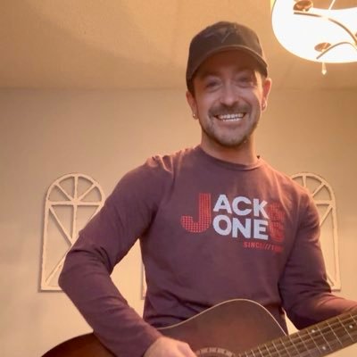 Levi_Barnes's profile picture. Live the Life you Love