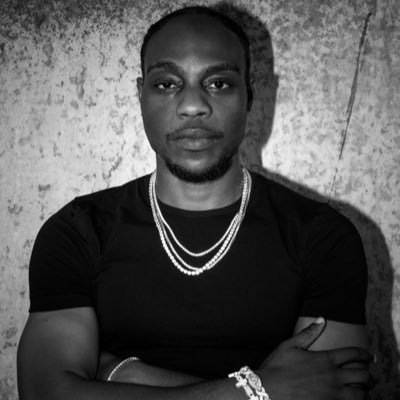 Izzlax_stan's profile picture. Muslim | La Lakers | Arsenal FC | LAX x Wizkid x Asake | Email : Izzlaxstan@gmail.com