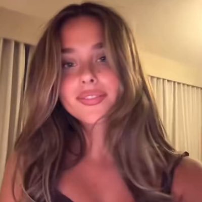 ariieesss_'s profile picture. ∘₊✧ nicole wallace ⋆ mfl ⋆ tsitp ⋆ ashamatt ⋆ maxtonhall ⋆ bellyconrad ⋆ guynan ⋆ tna ⋆ tj ⋆ isfad ⋆ tbd ✧₊∘