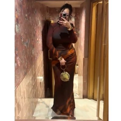 LaurenA_T's profile picture. “And when you learn, never double back”