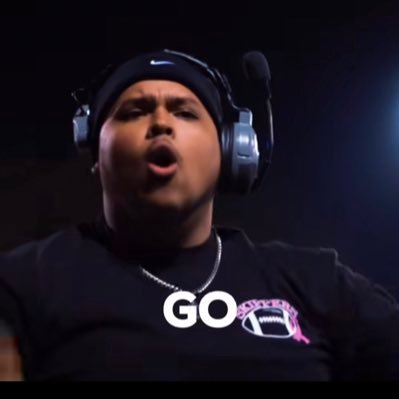 Nick42182084's profile picture. Coach Banks DL/OL Fairport High School ⚓️ God First✝️ Luke 9:62 a