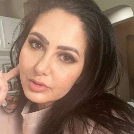 Elizabethannmia's profile picture. am single and looking for a good man to be with him and fun