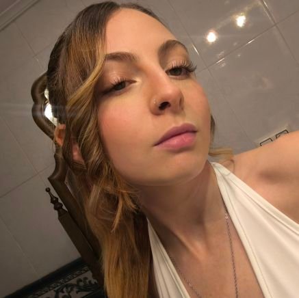 cristigarcii_'s profile picture. guapa lista y reina de la pista💅🏻