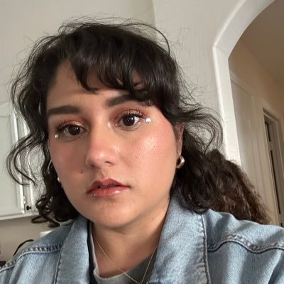 kimothyjimothy's profile picture. the results are in- she did in fact have ojo • 8123 forever • bi she/hers 🇲🇽 • 30