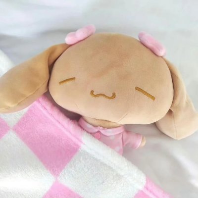 Orangeflavorv's profile picture. The most charming women are those who don't flaunt or show off, but who shine quietly in a crowd.