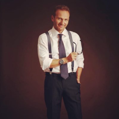 ClassyErosModel's profile picture. BuyMeA☕️🚫DM 🚫investm.🚫beggars. MuskTSLA🚙.exMODEL✨Naturist👣🍀 Xtian☦️ proLife👶#MAGA, 🇦🇪🇷🇺Z. Ph.D.📜. I speak🇬🇧🇫🇷🇧🇷🇮🇹&amp; I🤍🖤MJ. ⚽️ACM👹