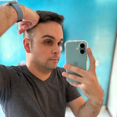 _DiiegoCastro's profile picture. Segue aí 😉 / 28 Years old / Graduado em Administração 📚 / Pós-graduação em MBA Em Manufatura, Logística e Operações Internacionais 📚