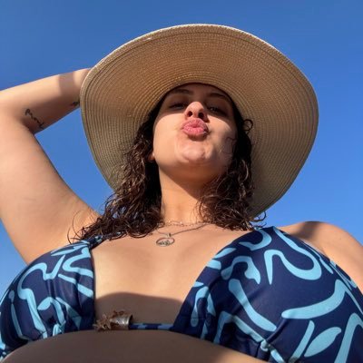 magumatu__'s profile picture. 