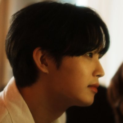 M3L_R0aming's profile picture. 𝗙𝗮𝗻 𝗔𝗰𝗰𝗼𝘂𝗻𝘁

 ๋࣭ ⭑침묵만이 머물게 아무것도 없게🎸🖤💙