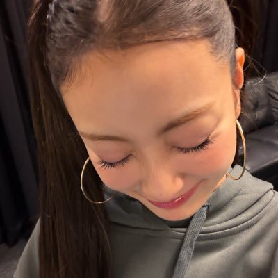 maru_buhh's profile picture. solo una chica que ama a jihyo, le gusta dibujar y pensar en su vida....