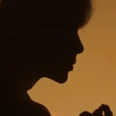 bluE🩰 for #ALLINFANDEZ Profile