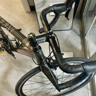 MartinL44985399's profile picture. 自転車に乗ることで感じる風や景色、すべてが特別。日々の忙しさを忘れて、自然の中を走ると心がリフレッシュされる。自分だけの時間を大切にしたい。