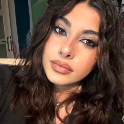 Iuctuosa's profile picture. Moda dehası