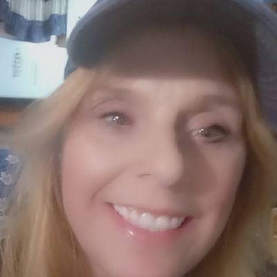 Kristykrunch's profile picture. I'm energetic I love dogs, wolves and my kids. PSW , playing games on my phone,  sewing cool things