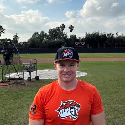 JoeyBaseball95's profile picture. Assistant Coach, @Oxy_baseball | Leader | Grinder |
Former Director of Player Development @lmulionsBSB |
Master's in Coaching @ConcordiaMCAA | UCSB Graduate '17