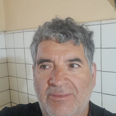 HumbertoRu51040's profile picture. 