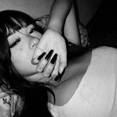 AnabclaraM's profile picture. na paz .