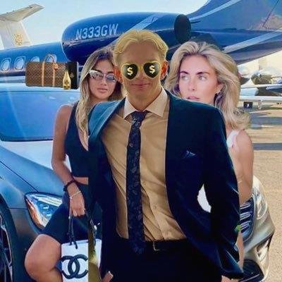 techmath4415's profile picture. 