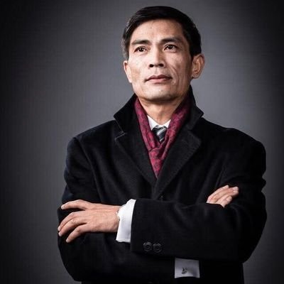 xiangchu19's profile picture. 喜洁爱静，读书听音乐，
终生完善自我。深圳人在海外。