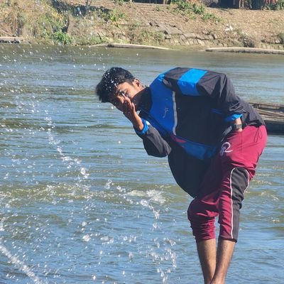 Redwan0933's profile picture. 