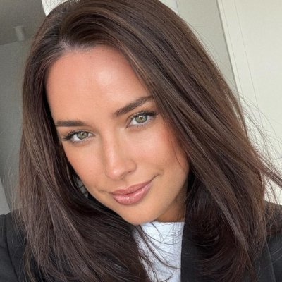 romanov50672's profile picture. 