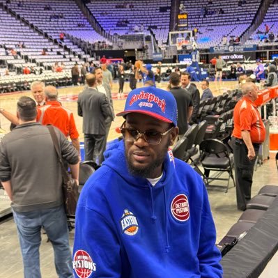 UncleEdd's profile picture. Try again later 👎🏾