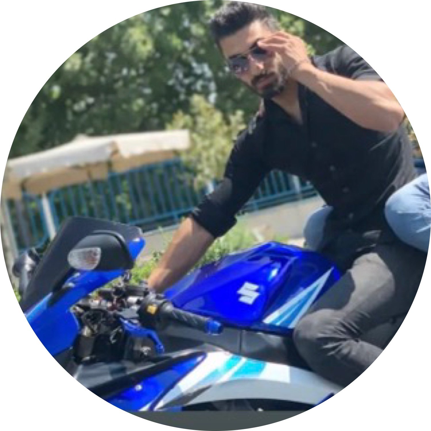 Amirrdadkhah's profile picture. 
