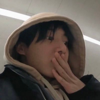 koornetta's profile picture. 16. hola chicas ya llegue yo jaj noo chicas porque se desbombachan - war of hormone