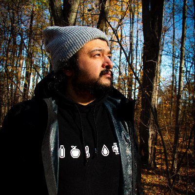 SpectreRobin's profile picture. @Twitch Affiliate | DayZ / variety content creator | Creator of @UnEarthTheGame | 📩 spectrerobin01@gmail.com