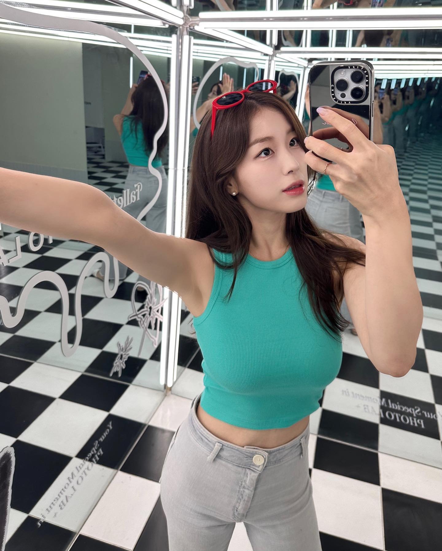 parhmpavan45550's profile picture. 