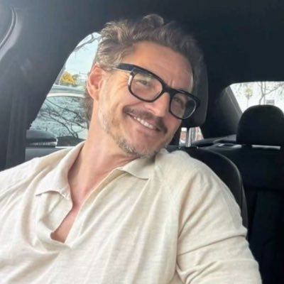 h0eningk4i's profile picture. 