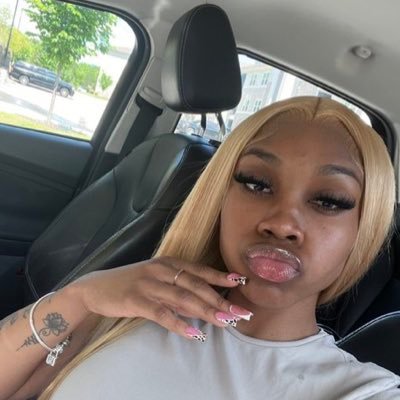 pinkebonyy's profile picture. sexy princess👸🏾, dm for meetups in boise📍, imessage- +1 678 543 8415