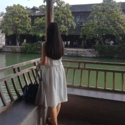 WempouireZango's profile picture. 🌙旅が新しい物語と新しい自分を運んでくれた。
日本、スイス、フランス、ニュージーランドを訪れたことがある。
日本語を勉強して、別の言葉で旅を記録したい。