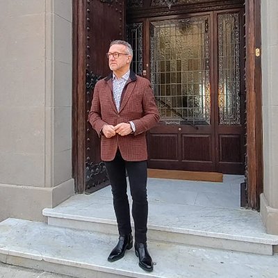 Aleksander832's profile picture. 