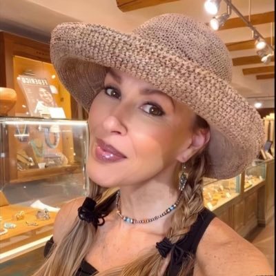 pjdallastx's profile picture. fb: pj bertsch