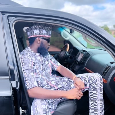 ZaksJb's profile picture. Agro consultant by day ☘️👨🏿‍💻 || Super villain at night 🦹🏿‍♂️ || Agropreneur 👩🏿‍🌾