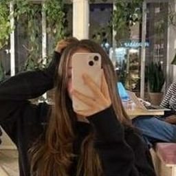 Querdni85183's profile picture. 