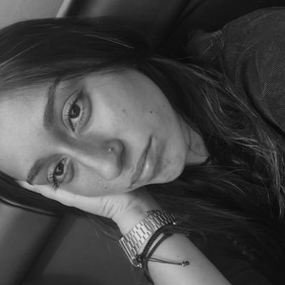 joanaa_ssp's profile picture. sou escorpião e sou dramática, prazer🫠